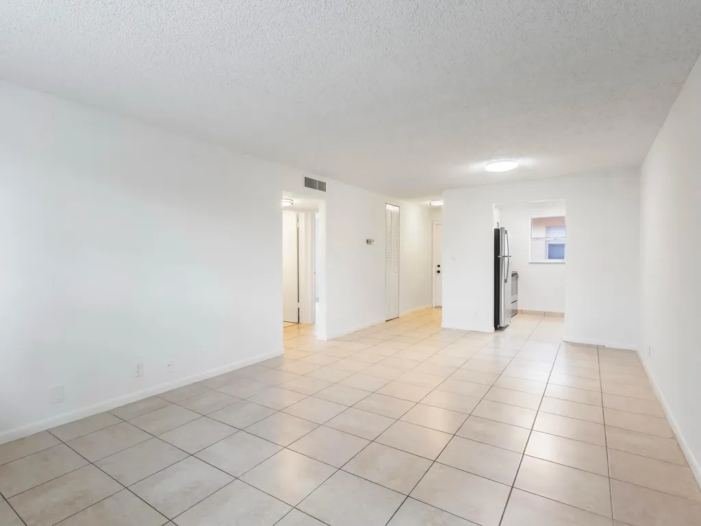 450 SW 2nd Avenue Boca Raton FL 33432