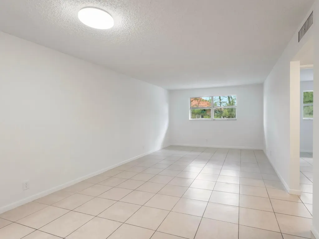 450 SW 2nd Avenue Boca Raton FL 33432