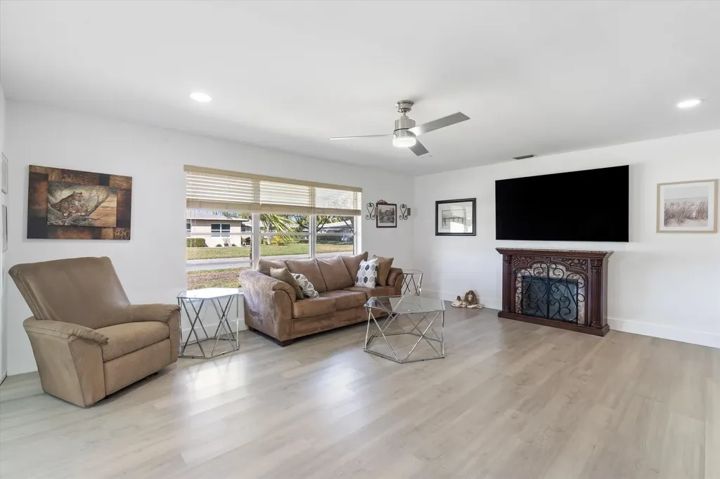 1022 Circle Drive Delray Beach FL 33445