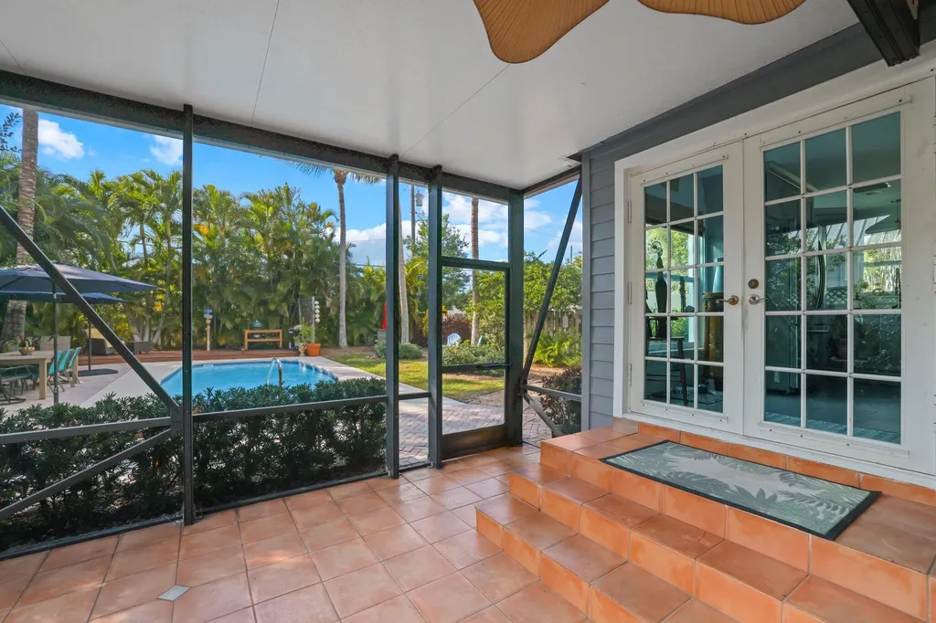 304 SE 4th Avenue Delray Beach FL 33483