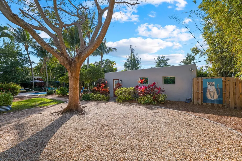 304 SE 4th Avenue Delray Beach FL 33483