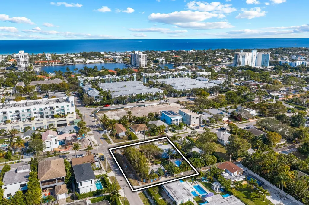 304 SE 4th Avenue Delray Beach FL 33483