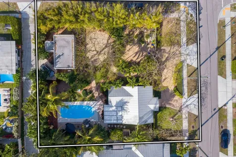 304 SE 4th Avenue Delray Beach FL 33483