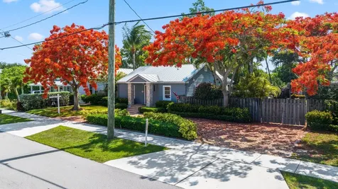 304 SE 4th Avenue Delray Beach FL 33483