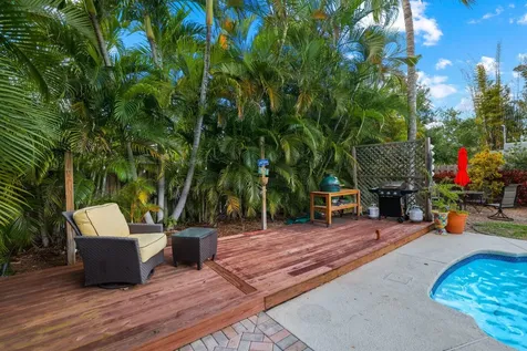 304 SE 4th Avenue Delray Beach FL 33483