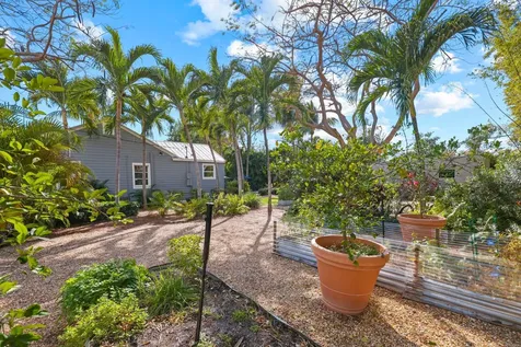 304 SE 4th Avenue Delray Beach FL 33483