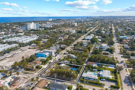 304 SE 4th Avenue Delray Beach FL 33483