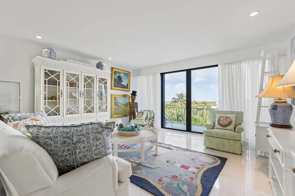 2275 S Ocean Boulevard Palm Beach FL 33480