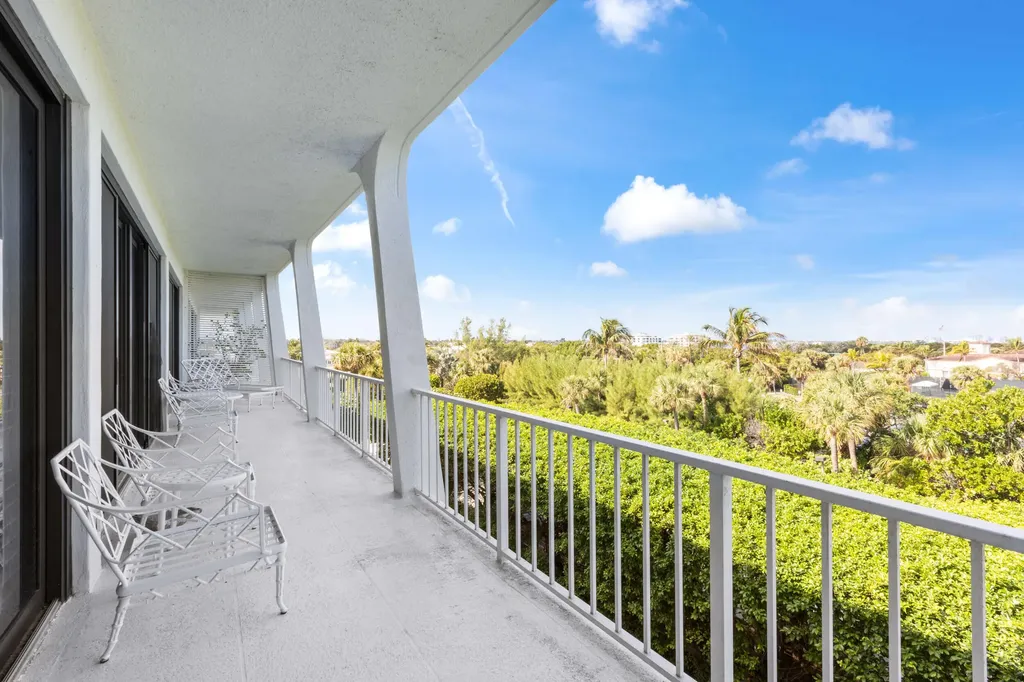 2275 S Ocean Boulevard Palm Beach FL 33480