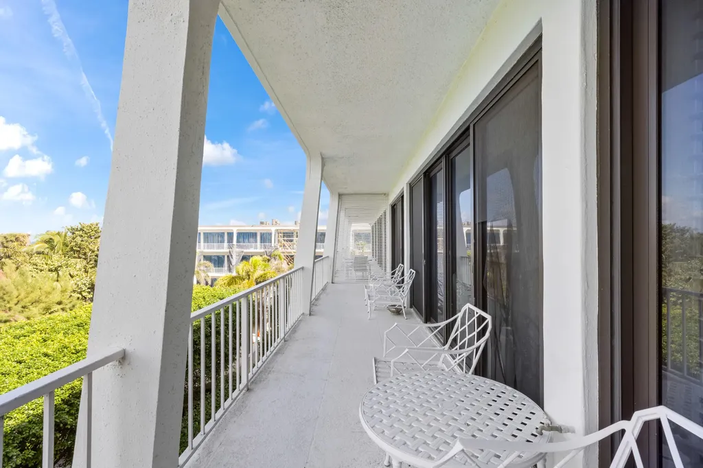 2275 S Ocean Boulevard Palm Beach FL 33480