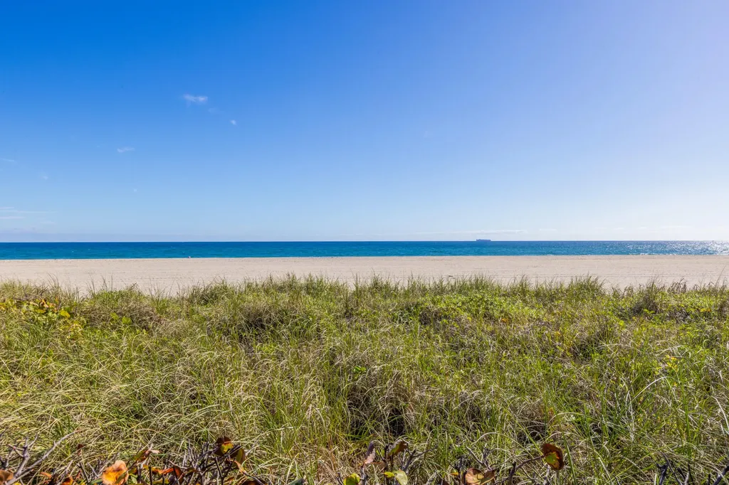 2275 S Ocean Boulevard Palm Beach FL 33480