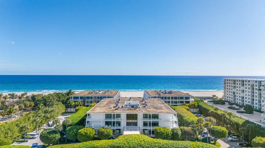 2275 S Ocean Boulevard Palm Beach FL 33480