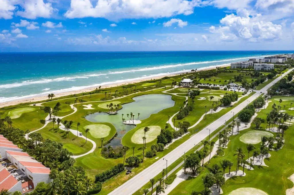 2275 S Ocean Boulevard Palm Beach FL 33480