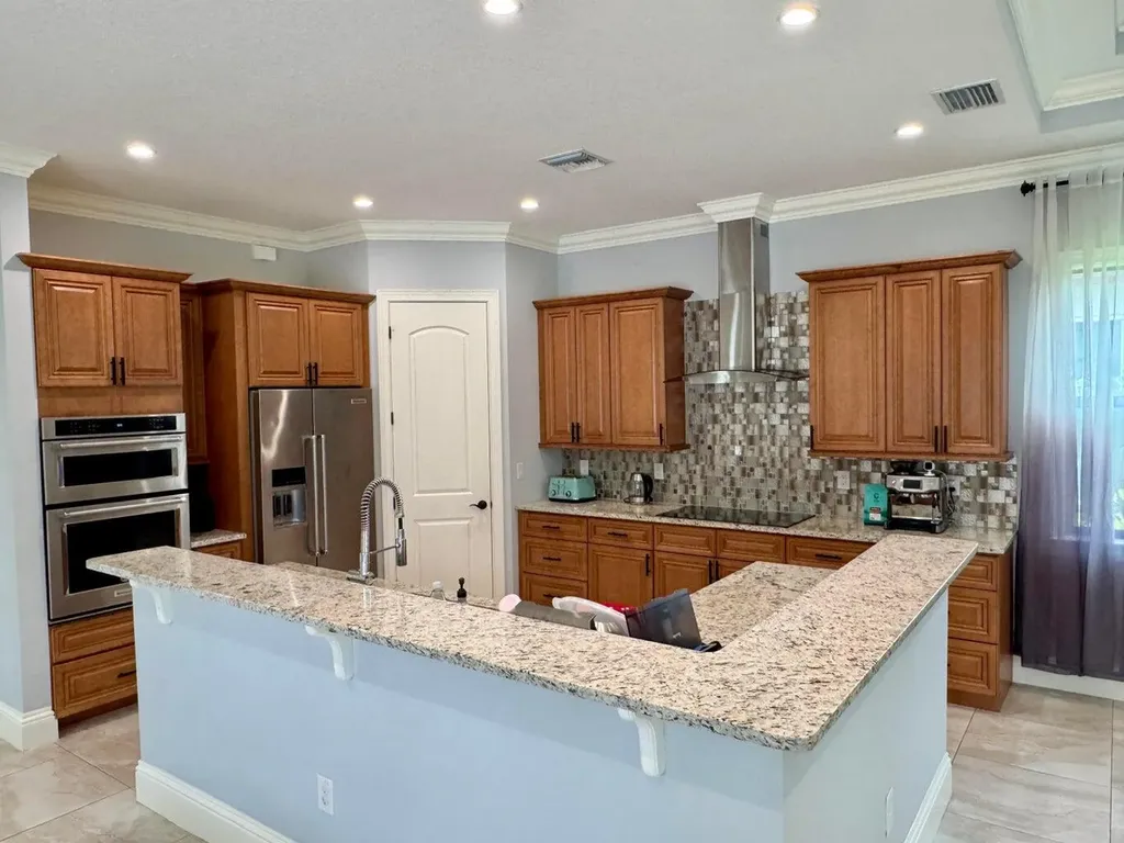 134 SE Fiore Bello Port St Lucie FL 34984