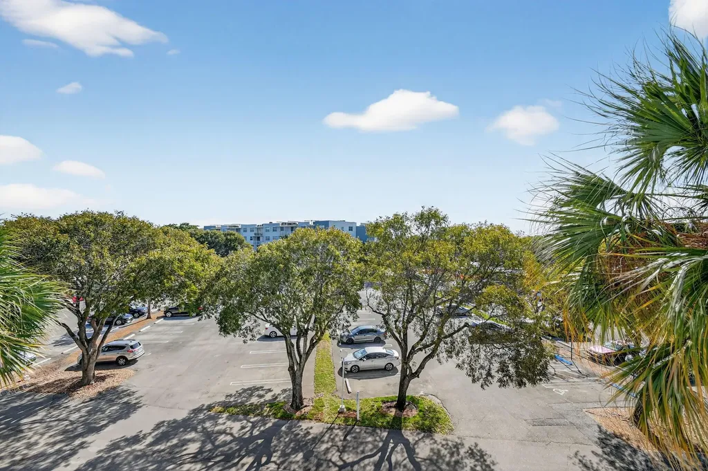 470 Executive Center Drive West Palm Beach FL 33401