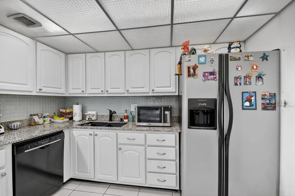 470 Executive Center Drive West Palm Beach FL 33401