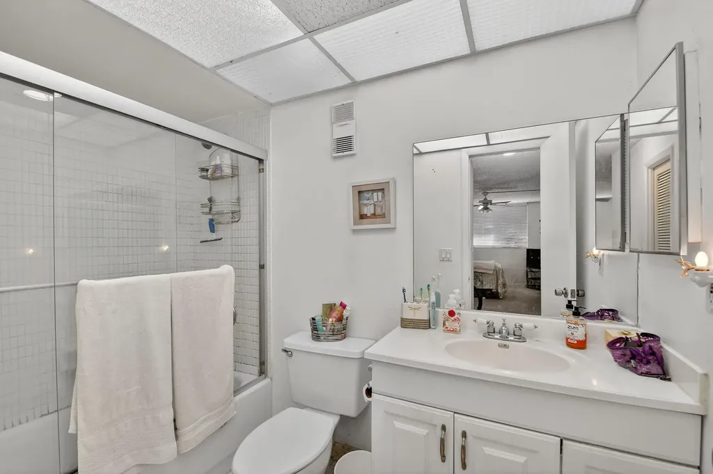 470 Executive Center Drive West Palm Beach FL 33401
