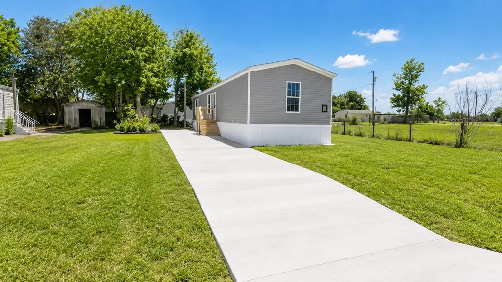 820 Maryland Avenue Clewiston FL 33440