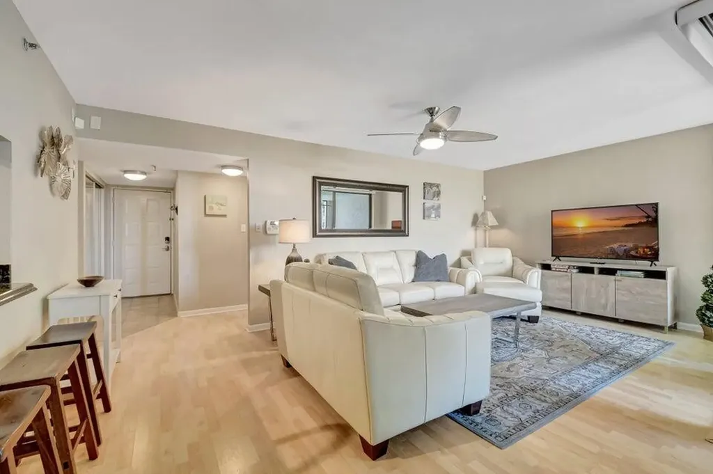 950 Lavers Circle Delray Beach FL 33444