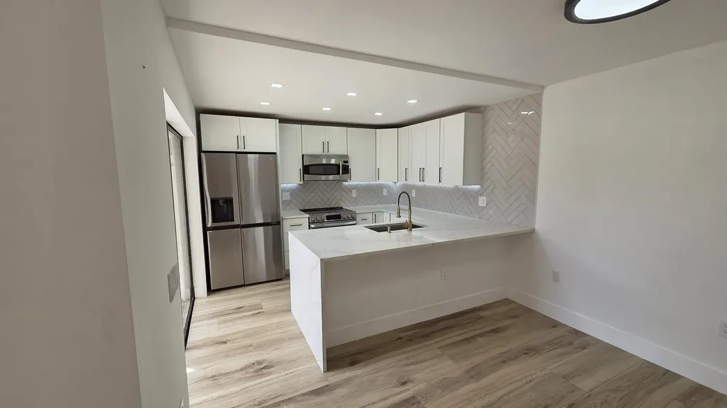 7311 73rd Way West Palm Beach FL 33407