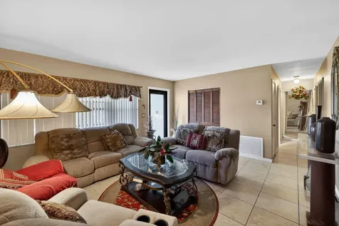 9522 Affirmed Lane Boca Raton FL 33496