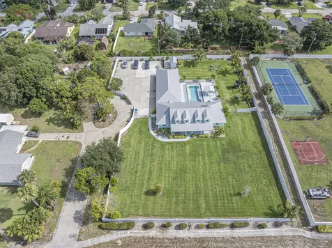 406 9th Court Vero Beach FL 32962