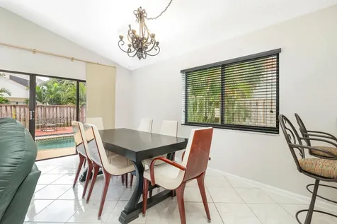 2690 Mikasa Drive Palm Beach Gardens FL 33410