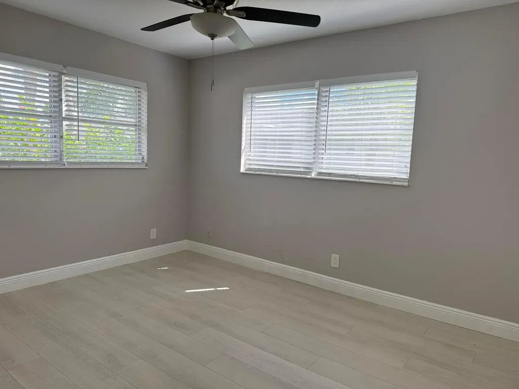 2716 Emory Drive E West Palm Beach FL 33415