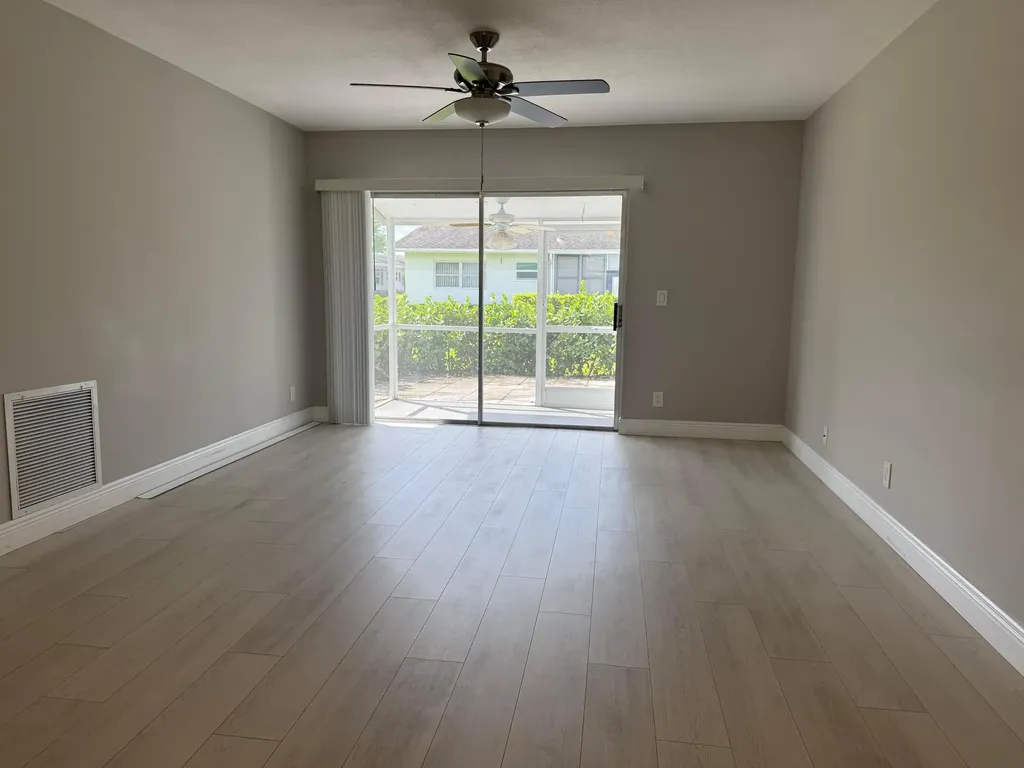 2716 Emory Drive E West Palm Beach FL 33415