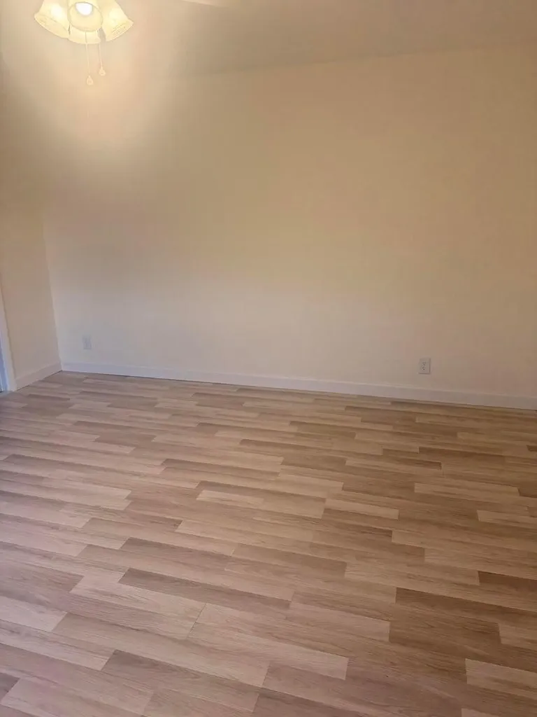 2622 NW 7th Court Delray Beach FL 33445