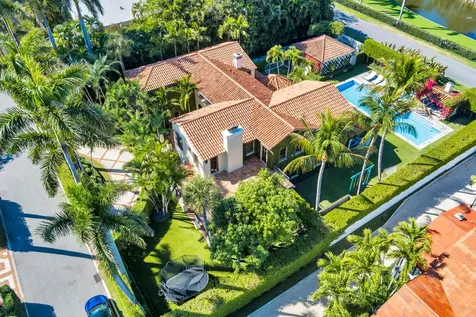 237 El Bravo Way Palm Beach FL 33480