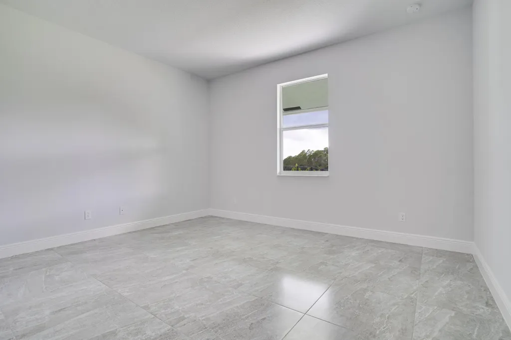 388 SW Vista Lake Drive Port St Lucie FL 34983