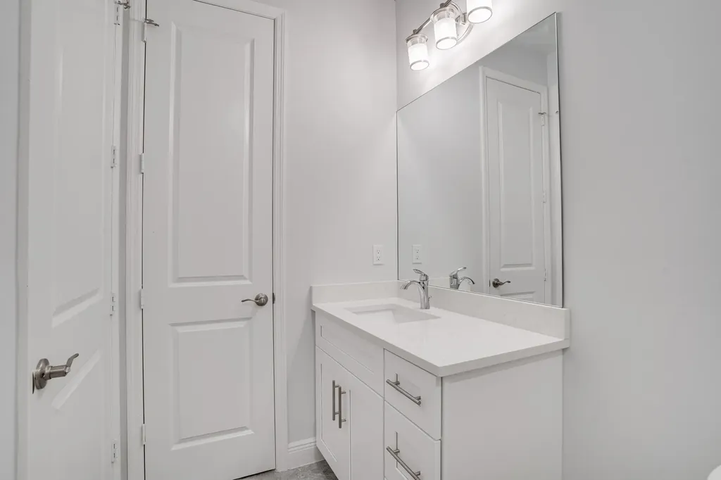 388 SW Vista Lake Drive Port St Lucie FL 34983