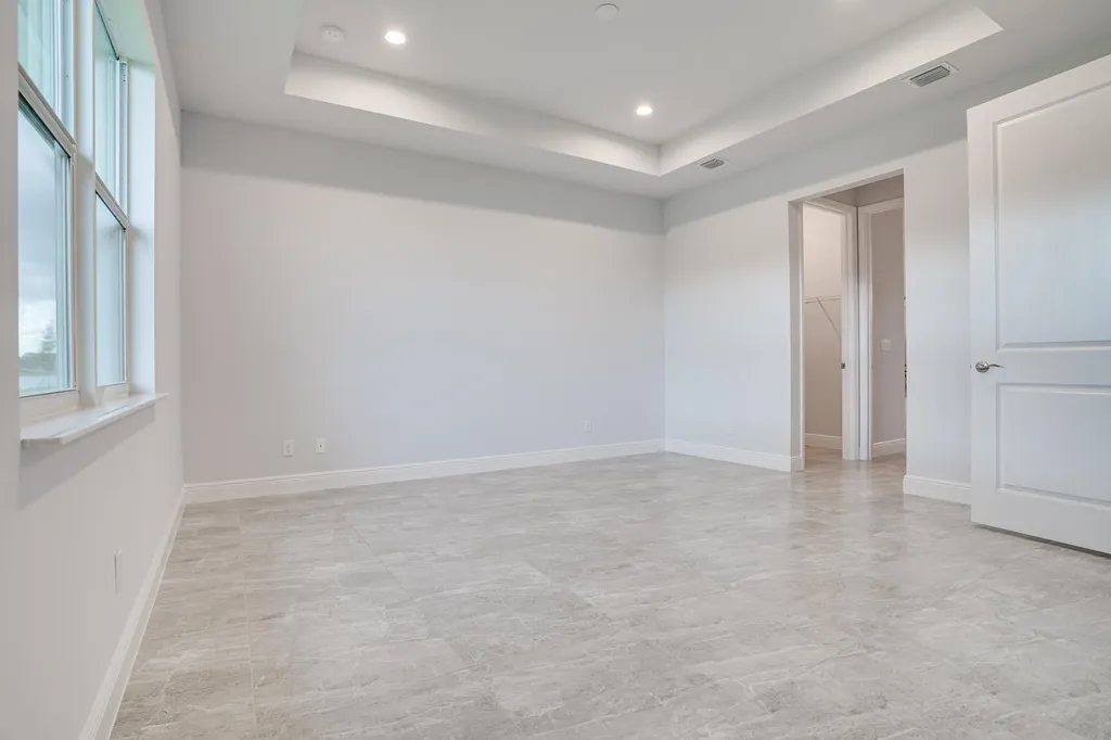 388 SW Vista Lake Drive Port St Lucie FL 34983