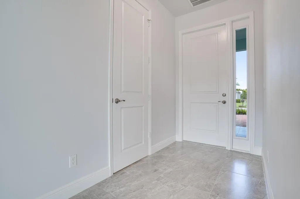 388 SW Vista Lake Drive Port St Lucie FL 34983