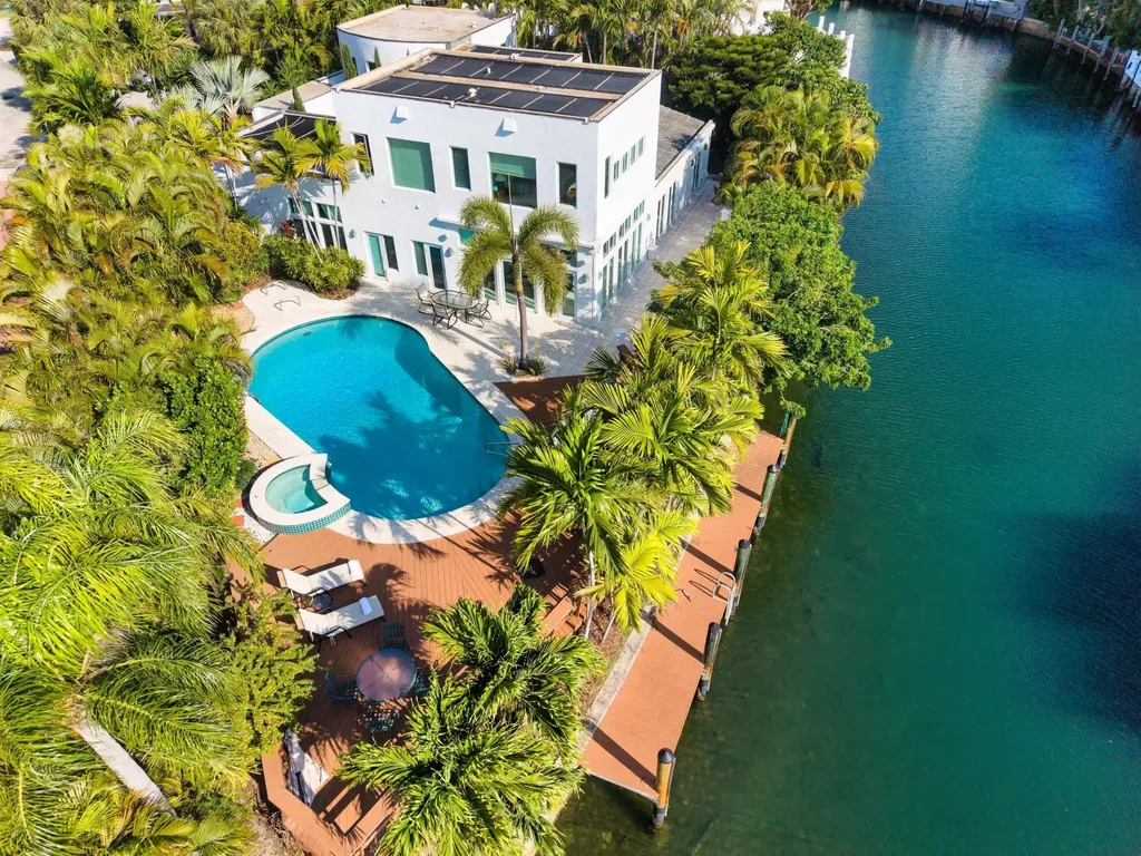 794 Staghorn Court Boca Raton FL 33432