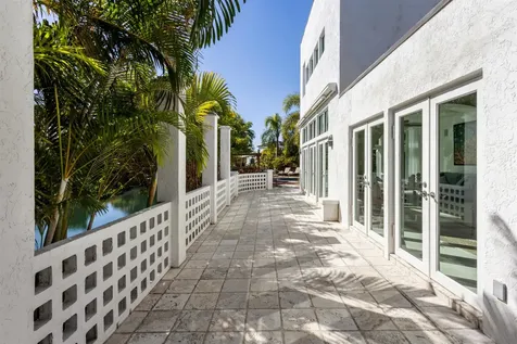 794 Staghorn Court Boca Raton FL 33432