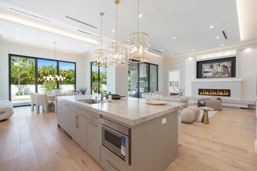 531 NW 13th Street Delray Beach FL 33444