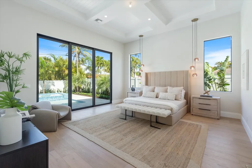 531 NW 13th Street Delray Beach FL 33444