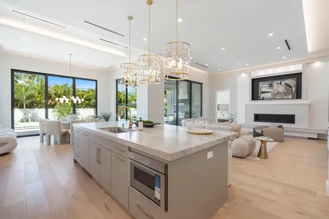 531 NW 13th Street Delray Beach FL 33444