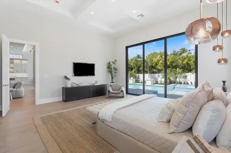 531 NW 13th Street Delray Beach FL 33444
