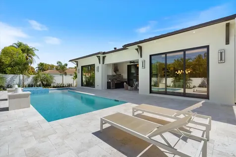 531 NW 13th Street Delray Beach FL 33444
