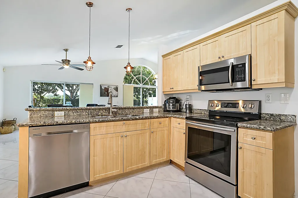 18965 Adagio Drive Boca Raton FL 33498