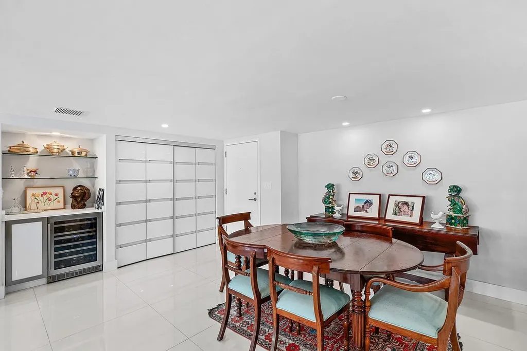 2784 S Ocean Boulevard Palm Beach FL 33480