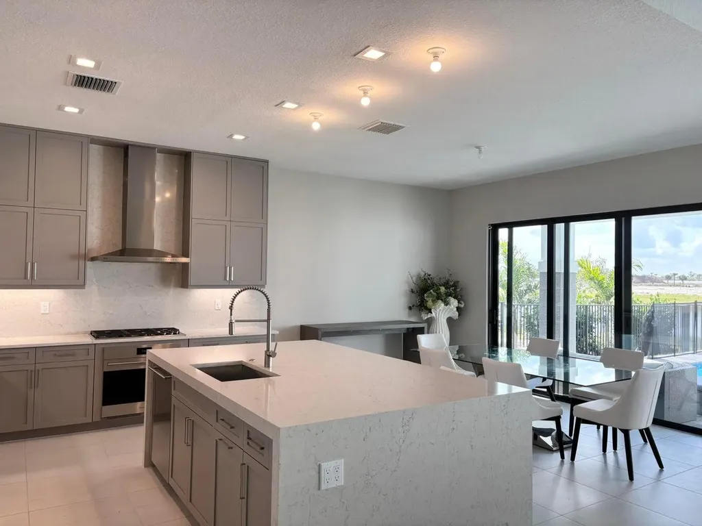 9937 Migration Point Palm Beach Gardens FL 33412