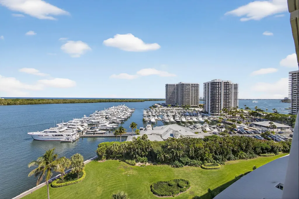 124 Lakeshore Drive North Palm Beach FL 33408