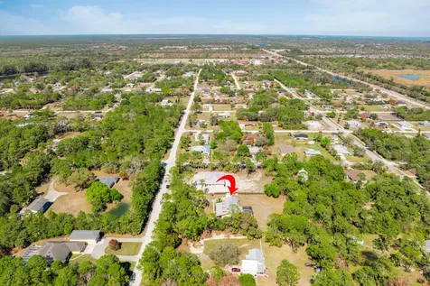 8446 92nd Avenue Vero Beach FL 32967