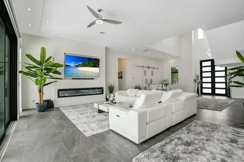 6390 River Club Court North Fort Myers FL 33917