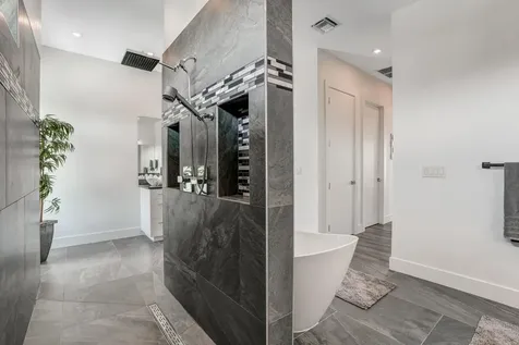 6390 River Club Court North Fort Myers FL 33917