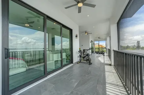 6390 River Club Court North Fort Myers FL 33917